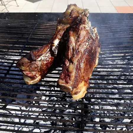 Bici Grill Decimo Miglio Aeroporto 招待所 *